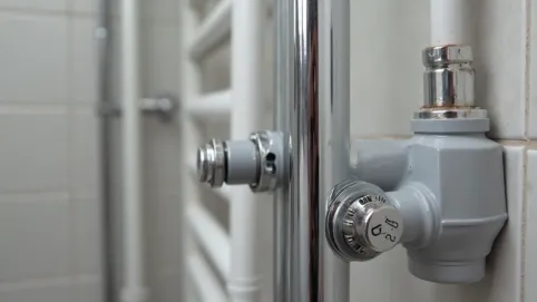 Jak odpowietrzyć grzejnik łazienkowy bez odpowietrznika